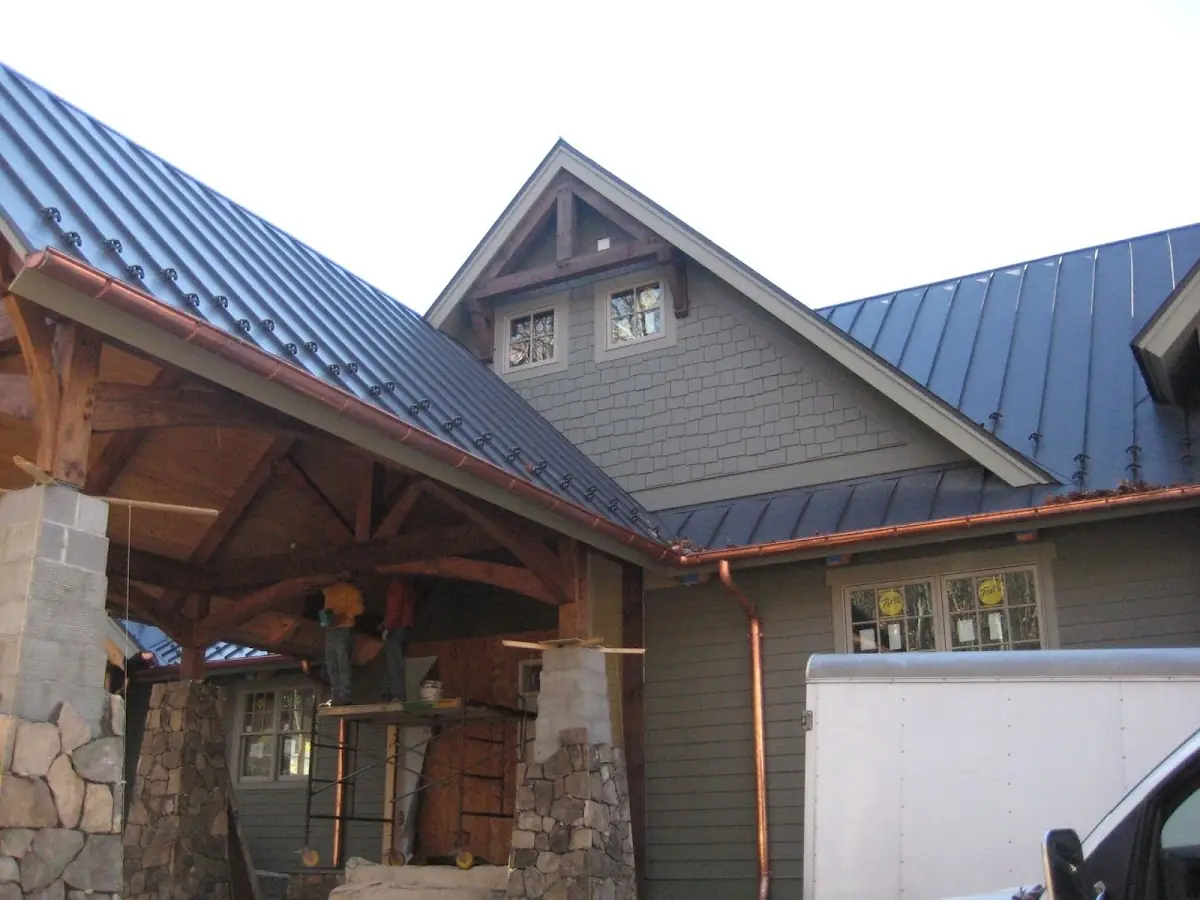 Craftsman Roofing team delivering quality roofing work in Virginia